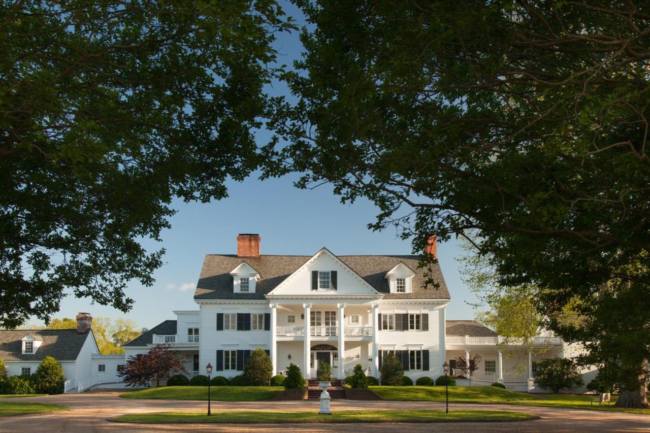 Inn At Warner Hall Gloucester Bagian luar foto