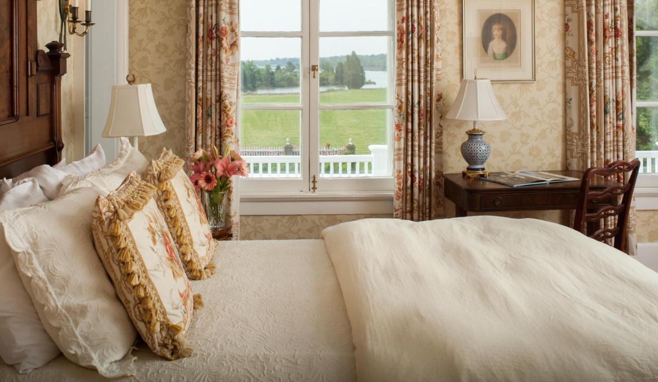 Inn At Warner Hall Gloucester Bagian luar foto